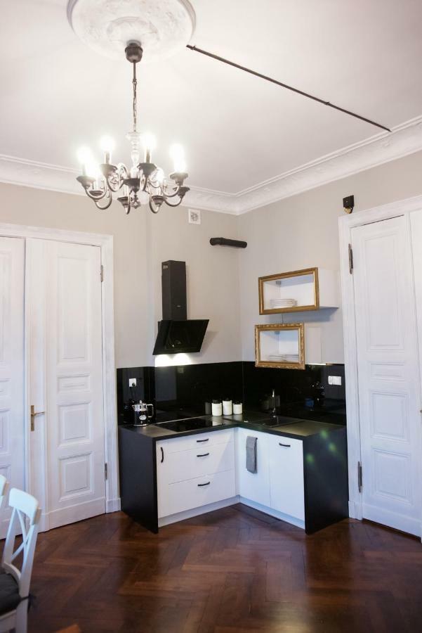 Wilhelmstadt Apartment 90M - Parking Torun Exterior photo